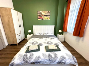 Yellowhouse Room 2